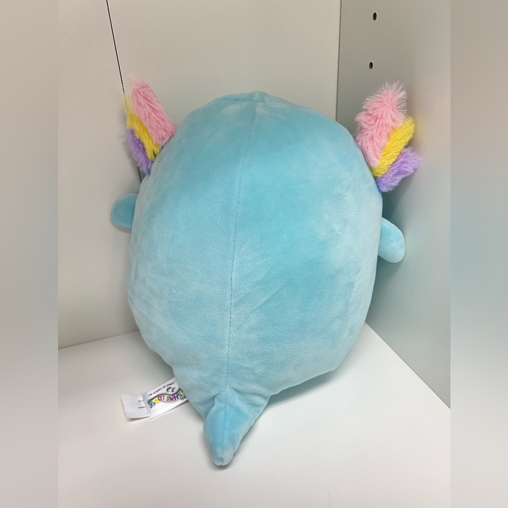 Irina the axolotl 8in squishmallows - Picture 2 of 2